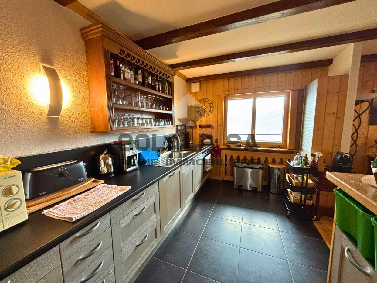 Images site web – 2026-10-15T085916.774 Appartement 3 chambres – situation idéale