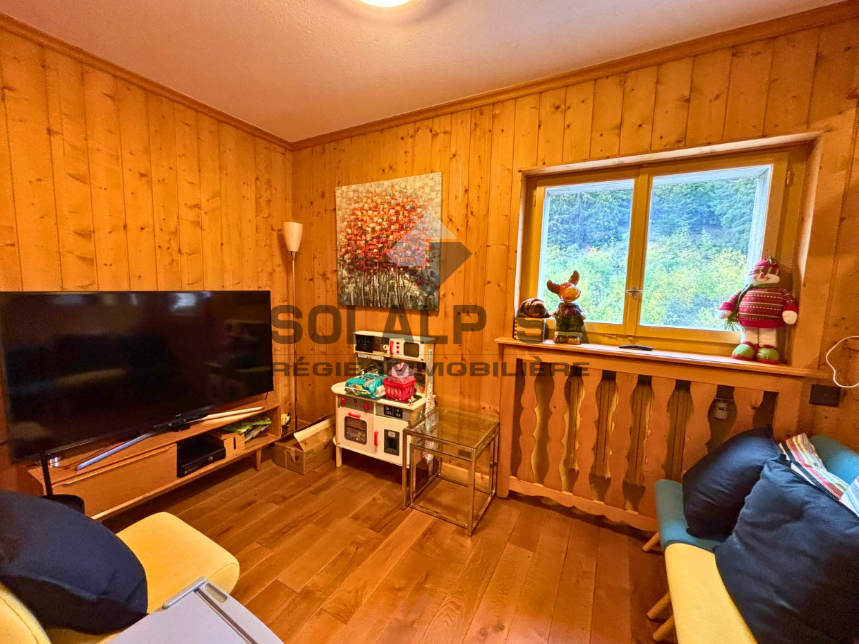 Images site web – 2026-10-15T085945.865 Appartement 3 chambres – situation idéale